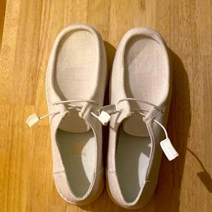 Shein White Canvas Shoes- Size 39 (8.5 US)